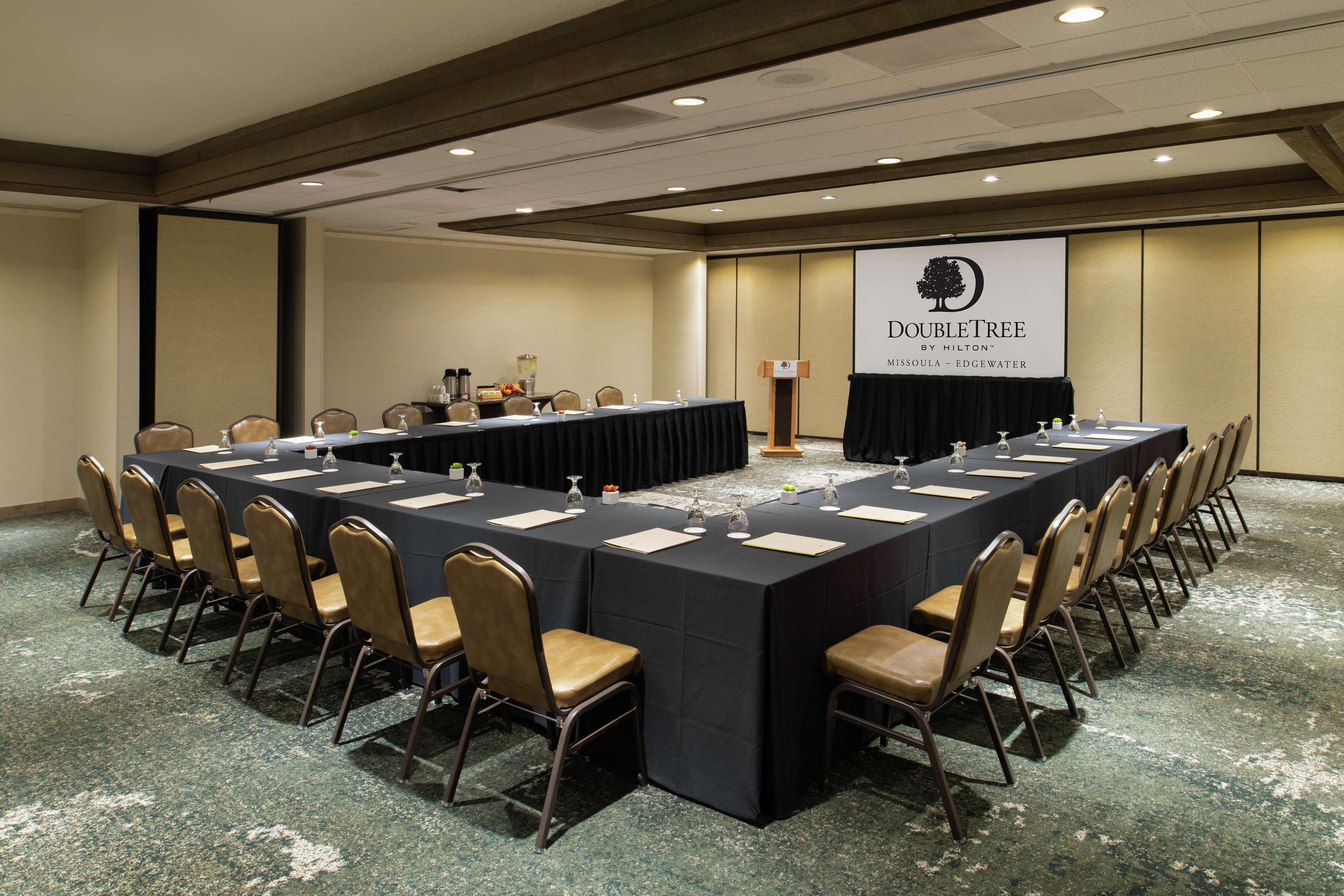 Doubletree By Hilton Missoula Edgewater Hotel Bagian luar foto