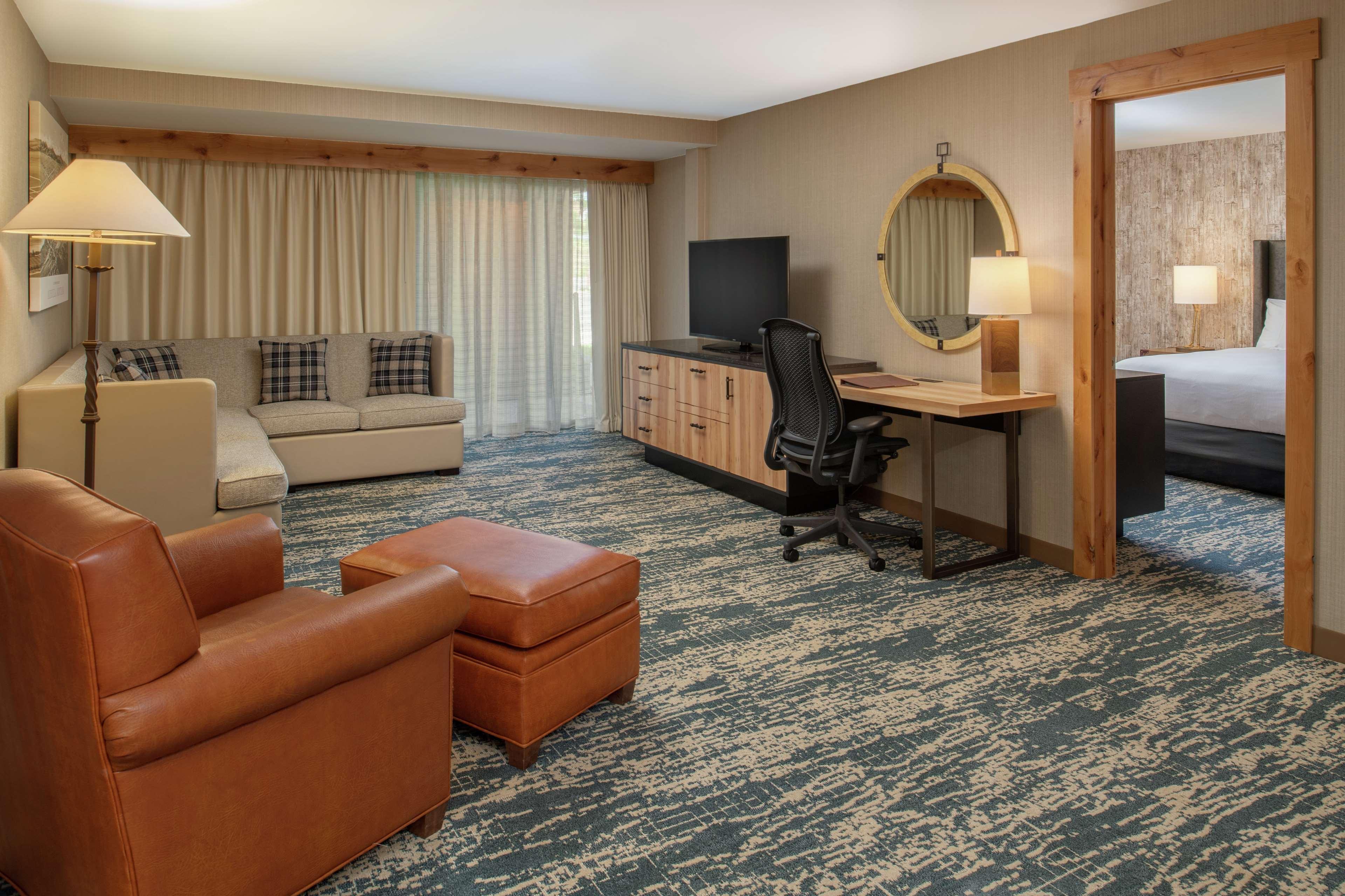 Doubletree By Hilton Missoula Edgewater Hotel Bagian luar foto