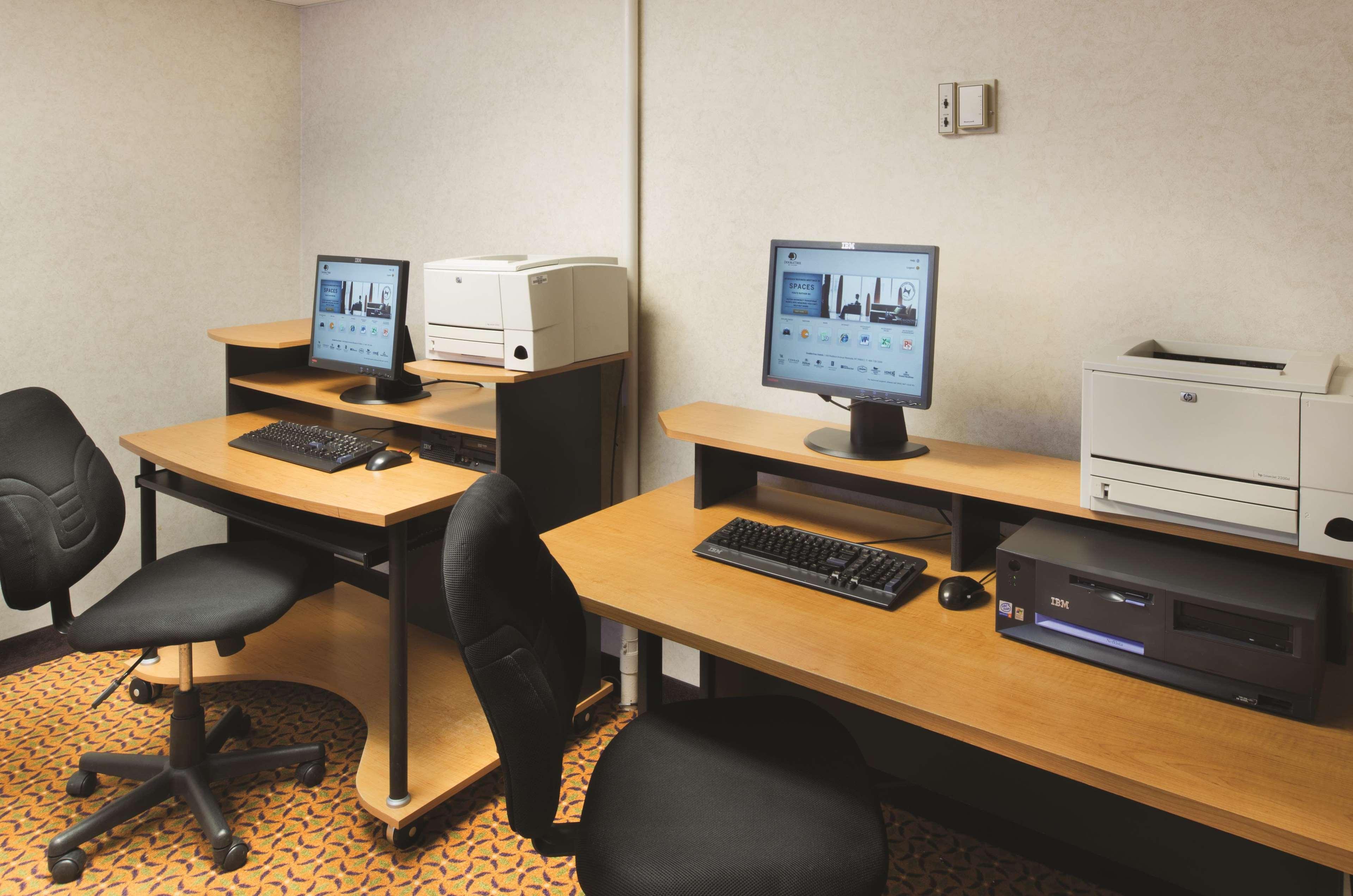 Doubletree By Hilton Missoula Edgewater Hotel Bagian luar foto