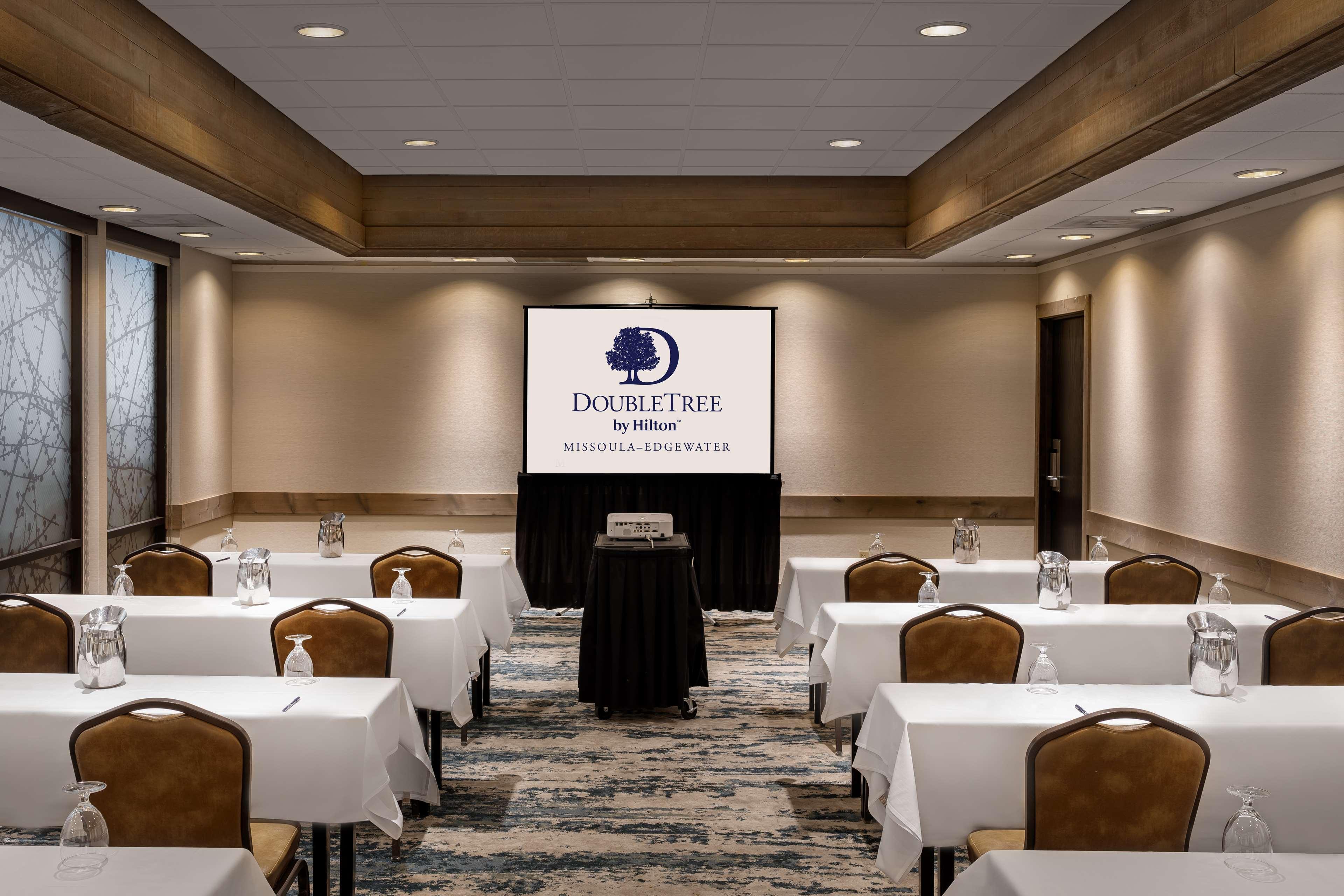 Doubletree By Hilton Missoula Edgewater Hotel Bagian luar foto