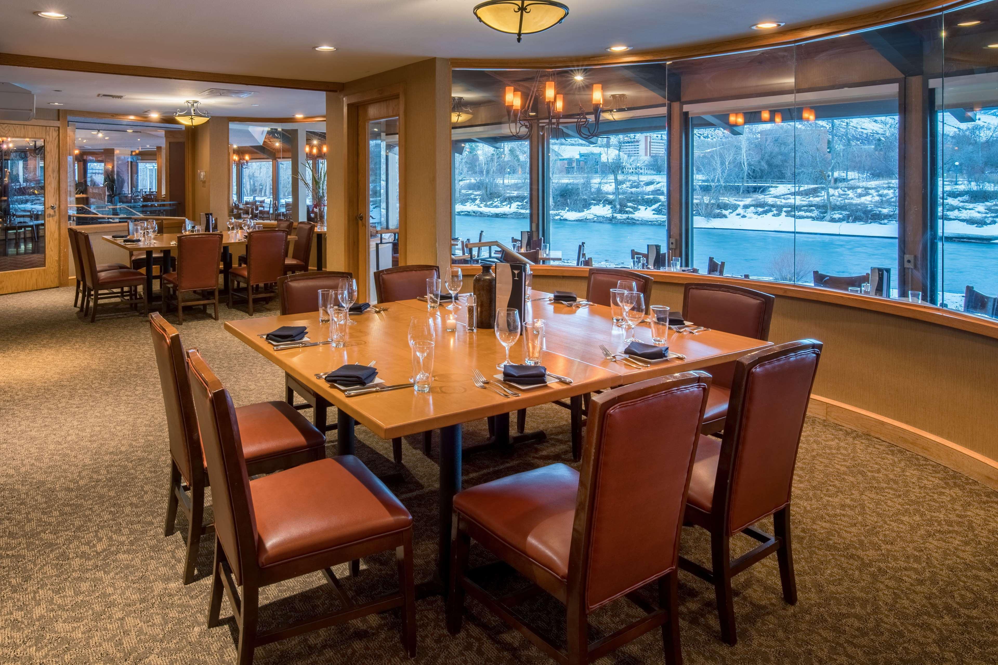 Doubletree By Hilton Missoula Edgewater Hotel Bagian luar foto