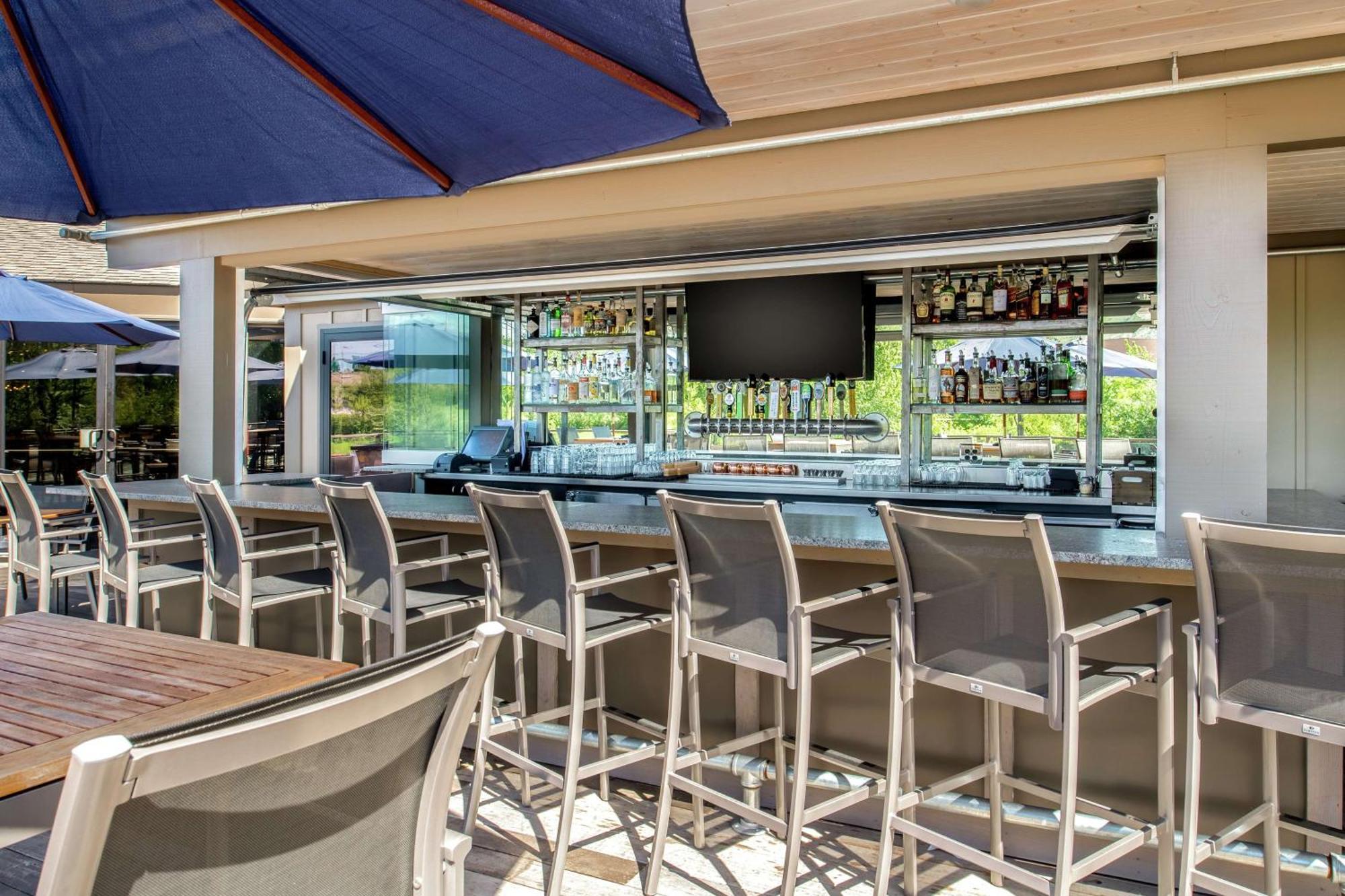 Doubletree By Hilton Missoula Edgewater Hotel Bagian luar foto