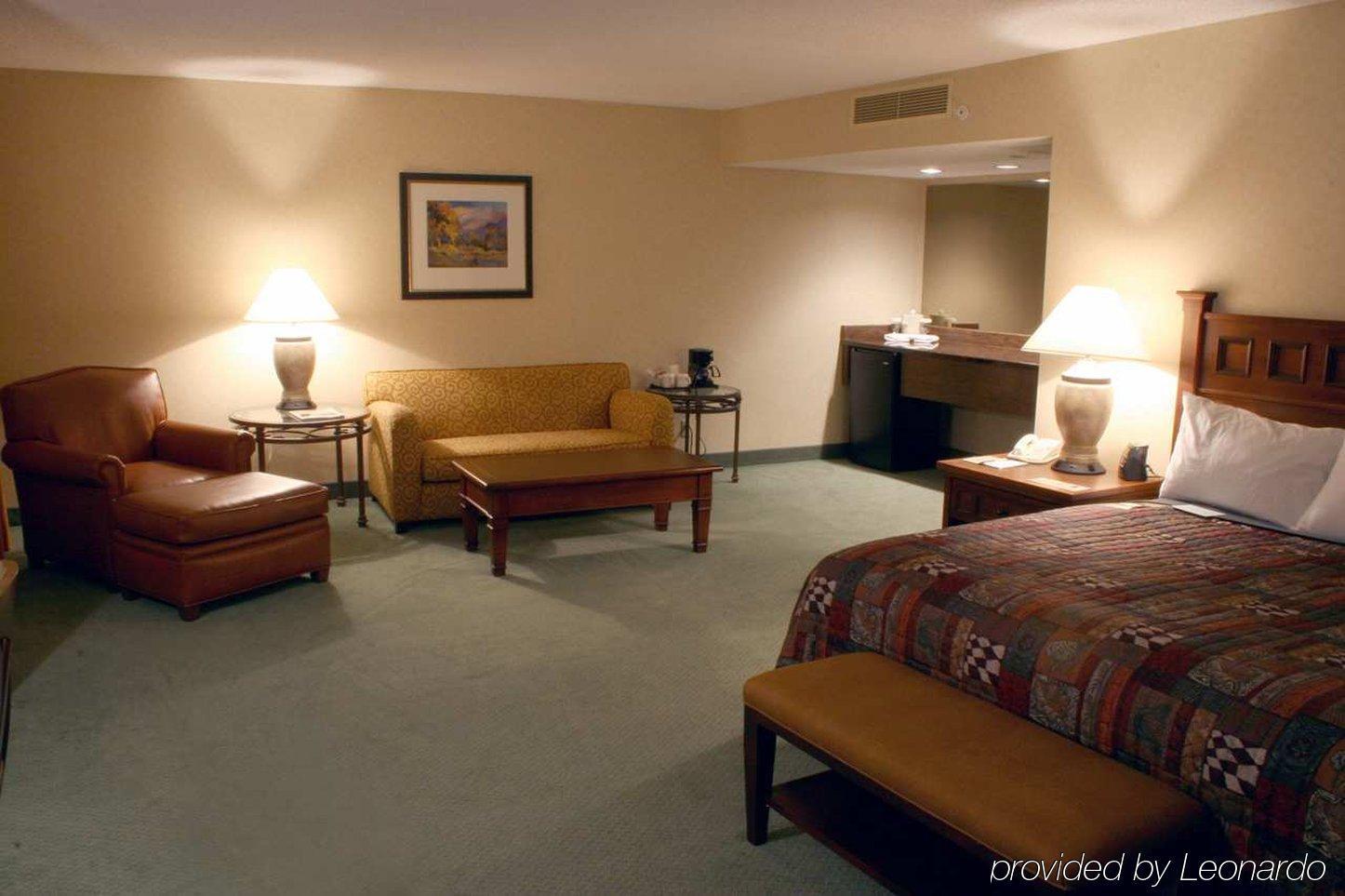 Doubletree By Hilton Missoula Edgewater Hotel Ruang foto